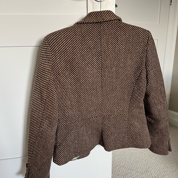 ZARA blazer with cute inner lining floral print! - Picture 2 of 7